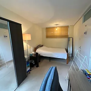 Cozy In Shared Near Canary Wharf Homestay London